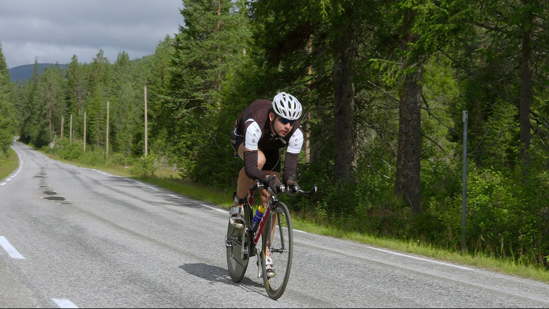 范奥特尔戴克赛后感谢支持者鼓励，范戴克助攻